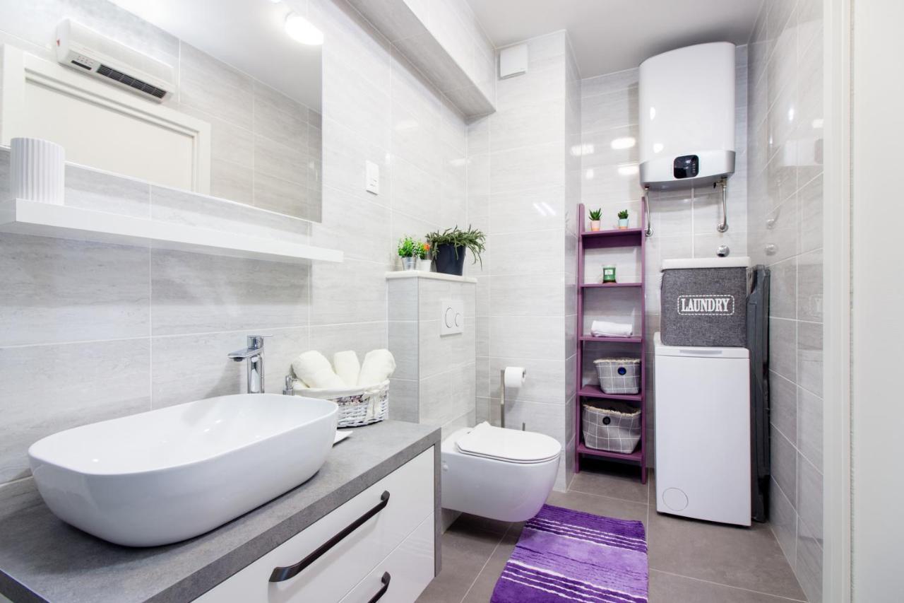 Utopia Apartments Σπλιτ Εξωτερικό φωτογραφία