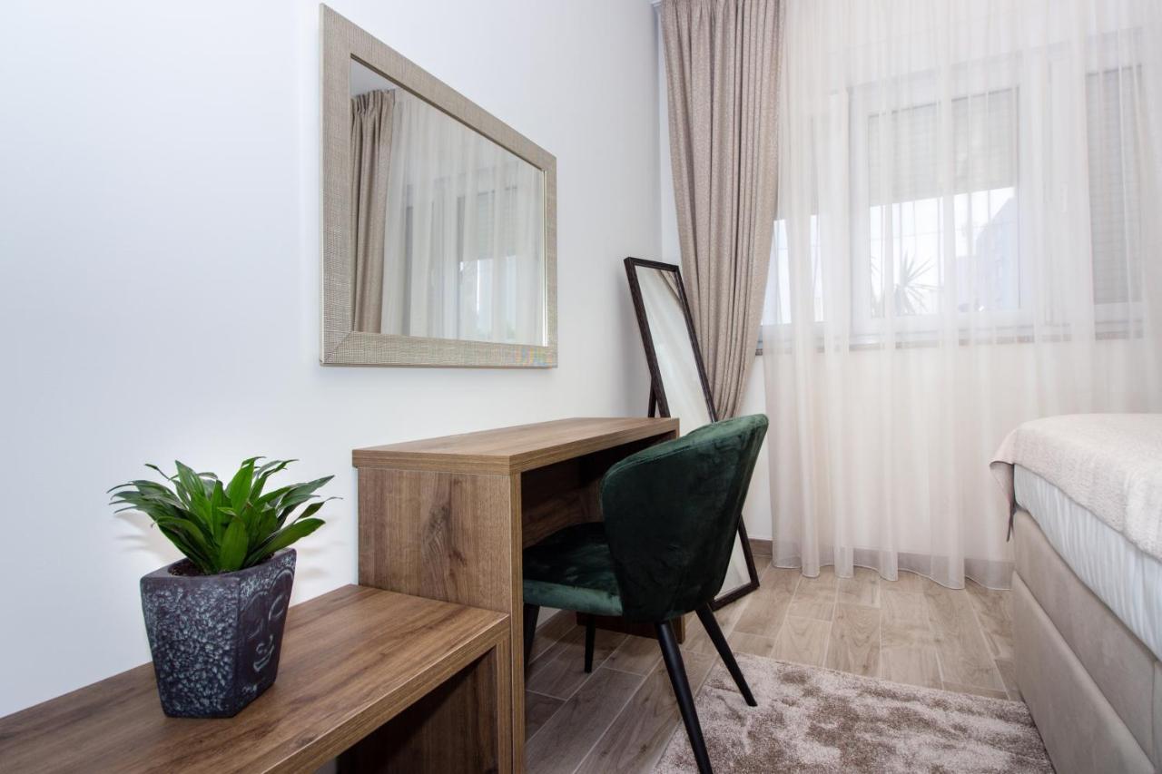 Utopia Apartments Σπλιτ Εξωτερικό φωτογραφία