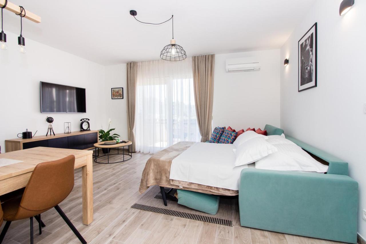 Utopia Apartments Σπλιτ Εξωτερικό φωτογραφία