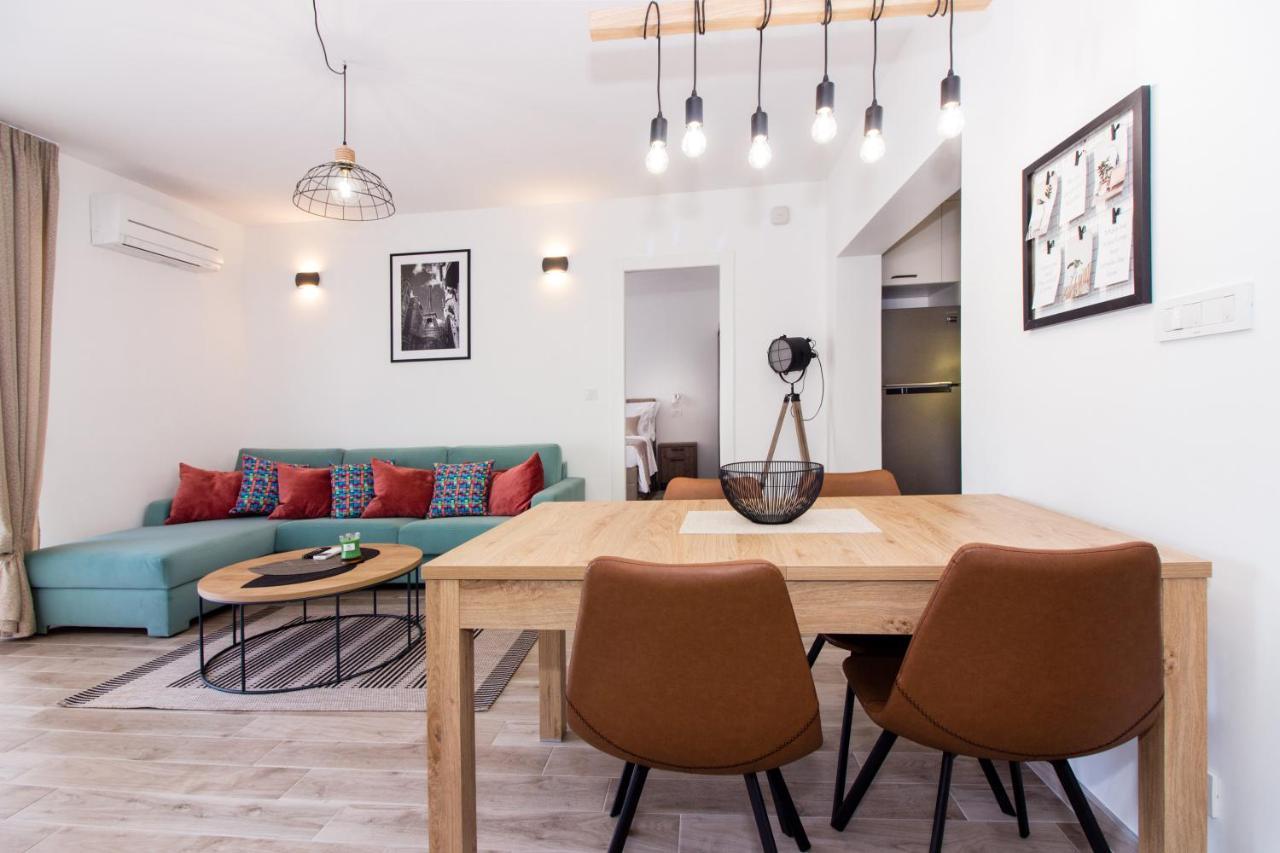 Utopia Apartments Σπλιτ Εξωτερικό φωτογραφία